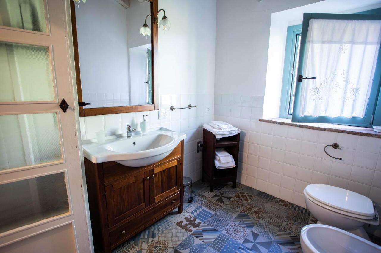 La Marcona Apartment Serramazzoni ภายนอก รูปภาพ